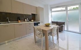 Central Apartment